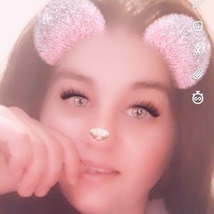 Meet your Posher, Chasenda